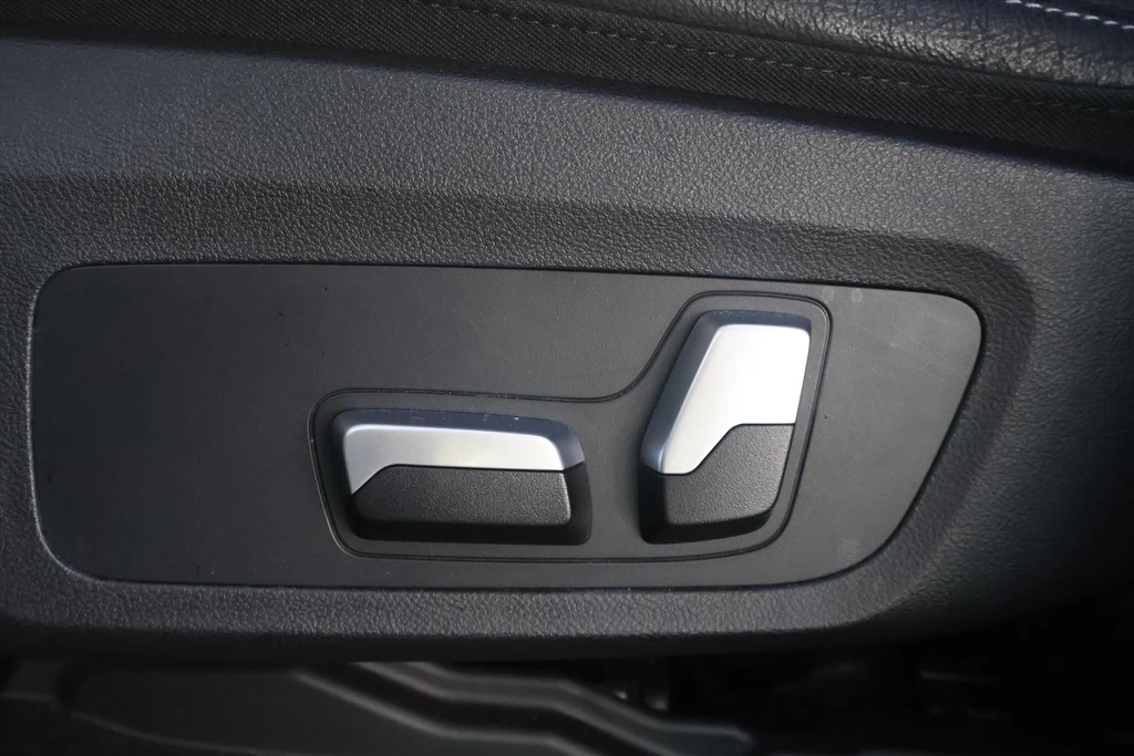 BMW iX3 – foto 23