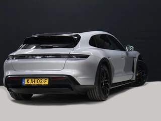 Porsche Taycan – thumbnail 5