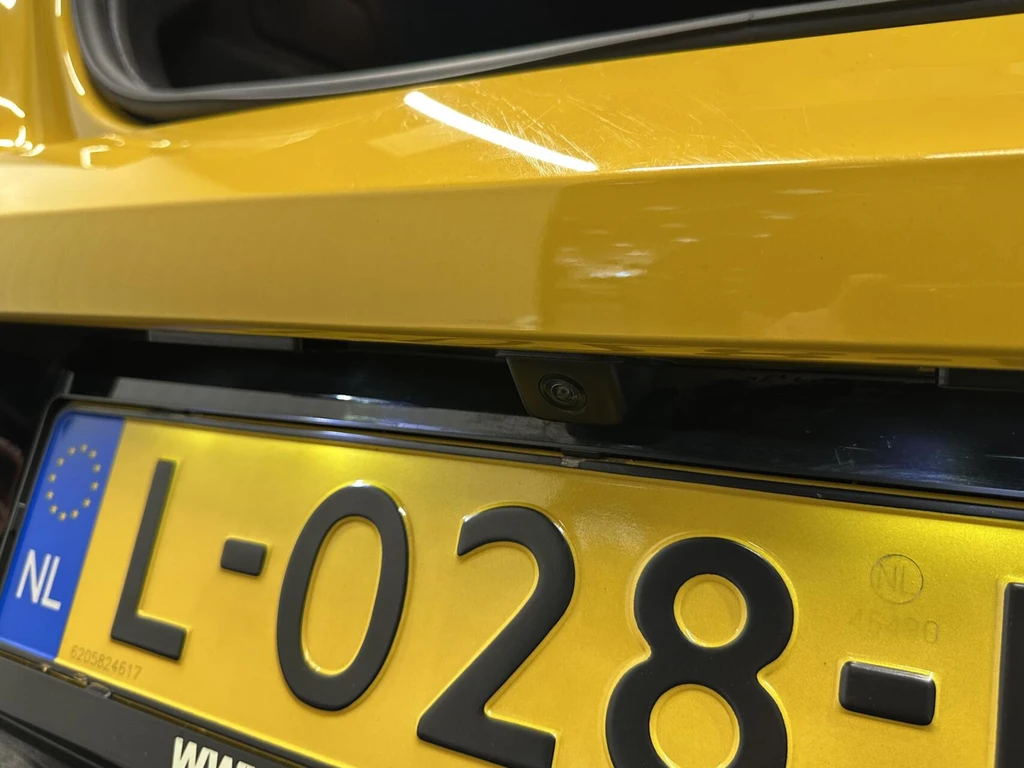 Peugeot e-208 – foto 11