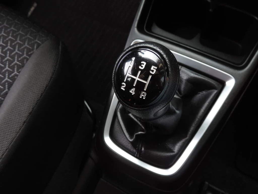 Suzuki Swift – foto 35