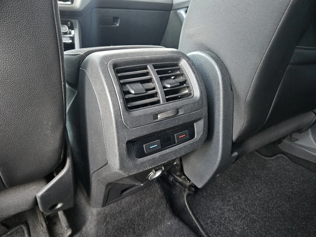 Volkswagen Touran – foto 22