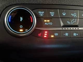 Ford Kuga – thumbnail 28