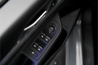 Volkswagen Golf – thumbnail 34