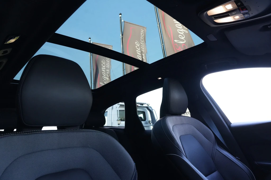 Volvo XC60 – foto 12