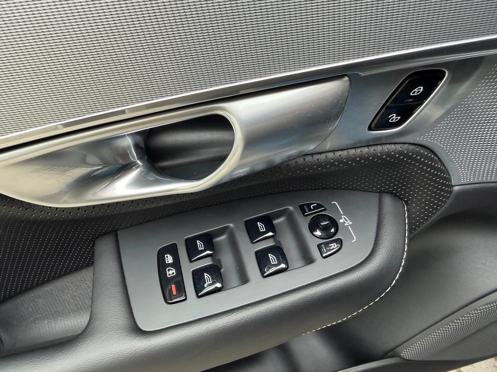 Volvo XC90 – foto 42