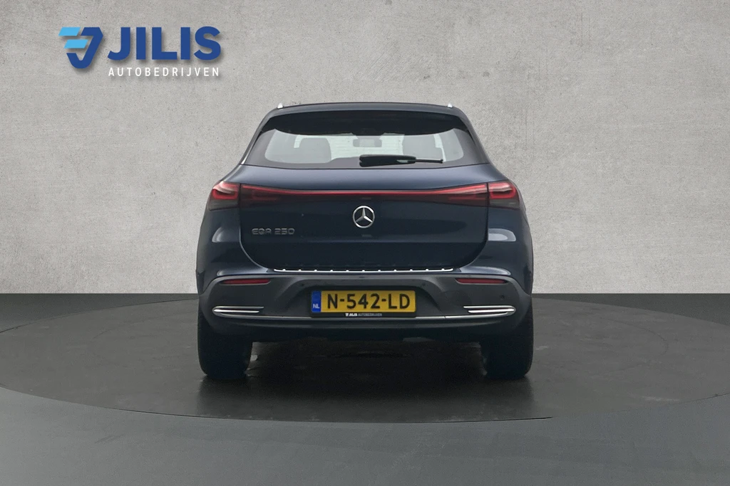 Mercedes-Benz EQA – foto 5