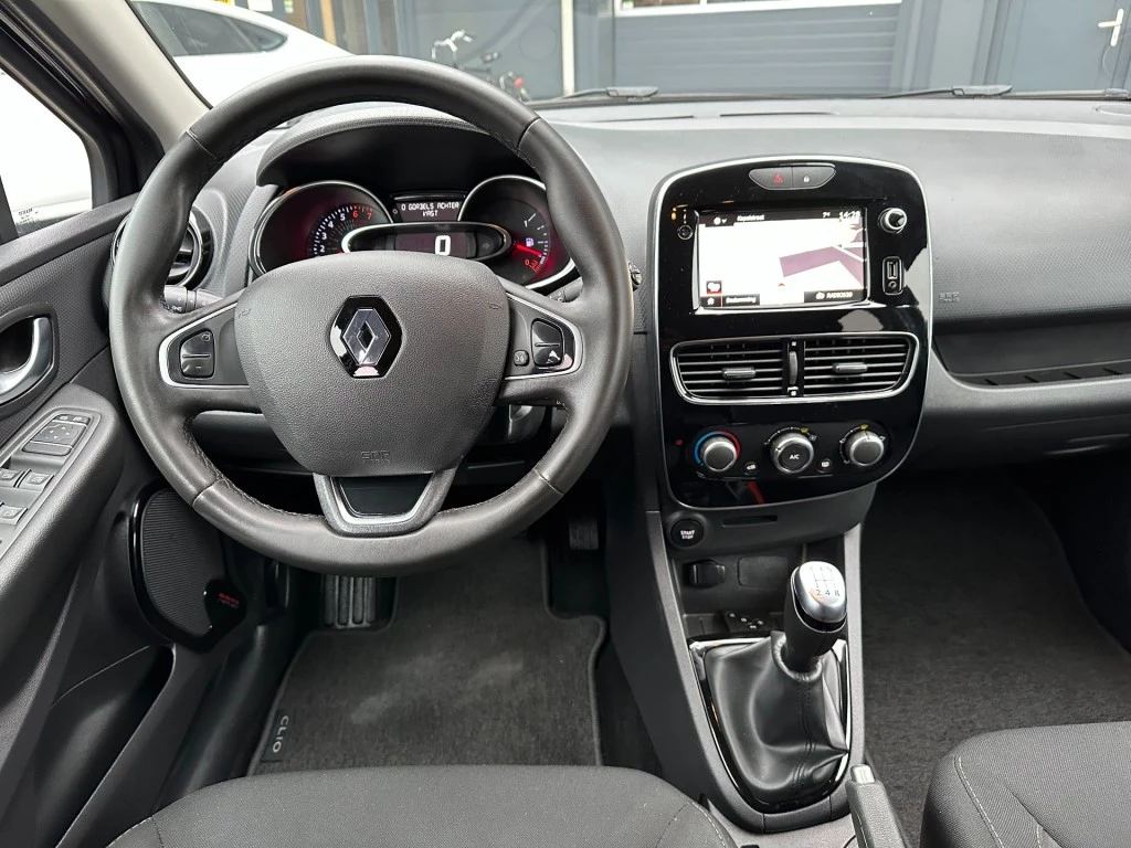 Renault Clio – foto 7