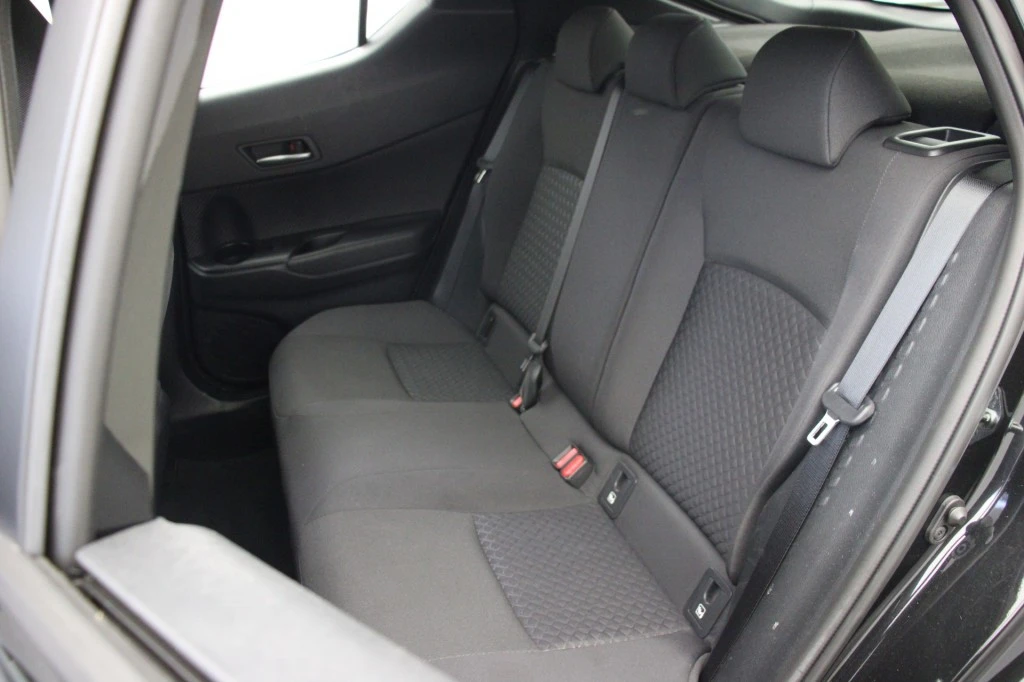 Toyota C-HR – foto 18