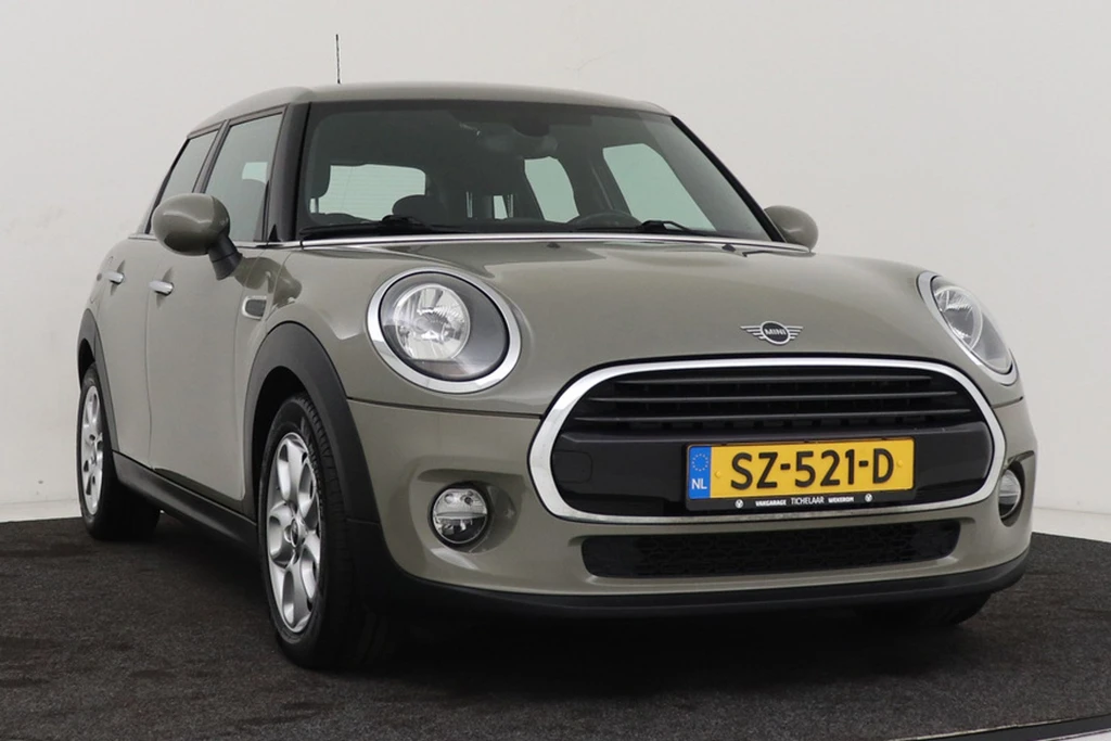 MINI 5-deurs – foto 11