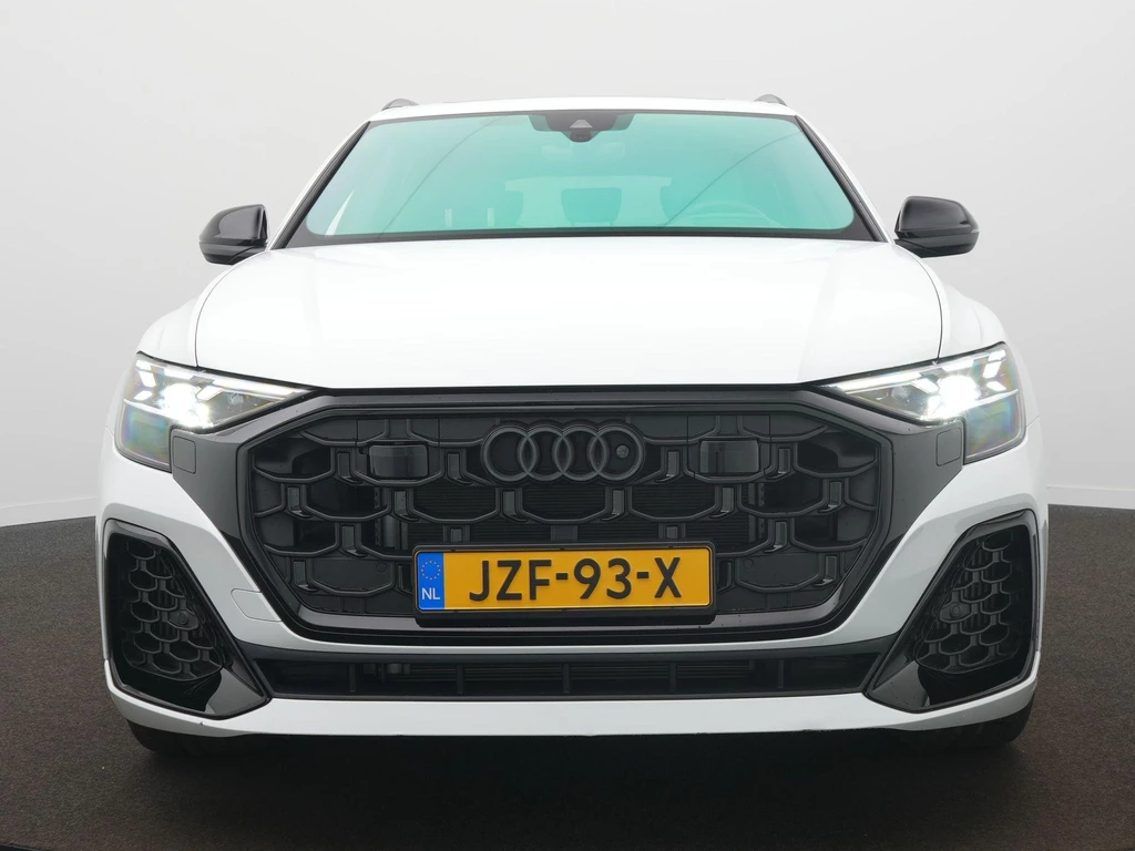 Audi Q8 – foto 10