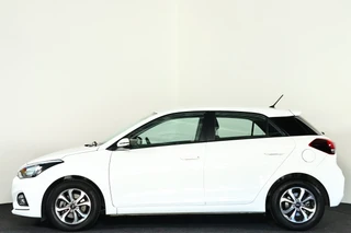Hyundai i20 – thumbnail 3