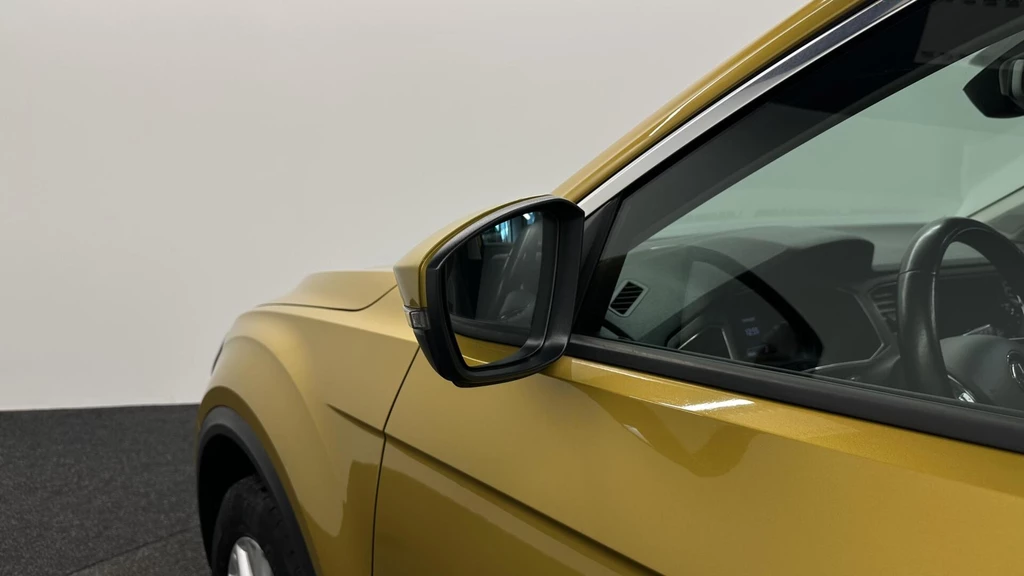 Volkswagen T-Roc – foto 17