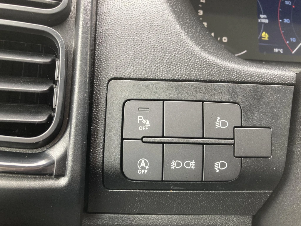 Opel Movano – foto 32
