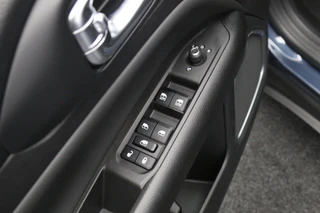 Jeep Compass – thumbnail 33