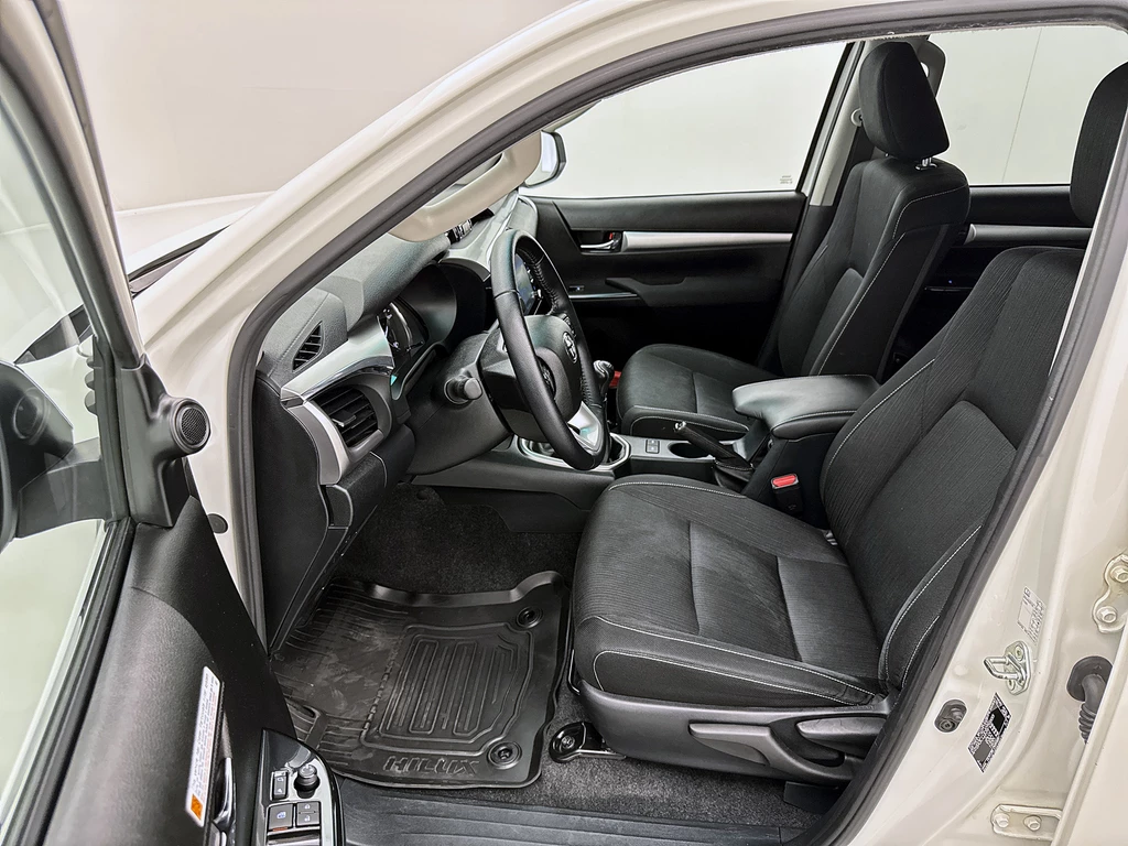 Toyota Hilux – foto 21