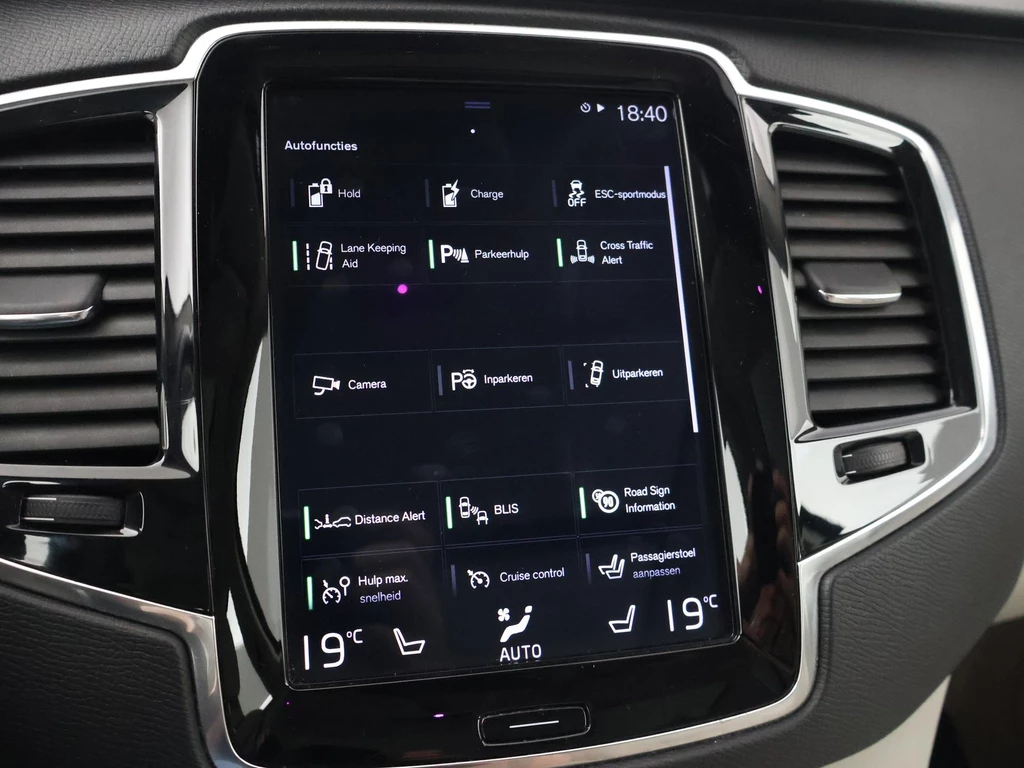 Volvo XC90 – foto 34