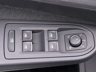 Volkswagen Golf – thumbnail 34