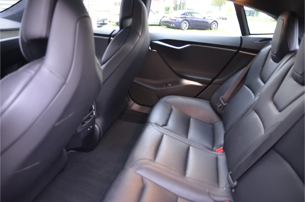 Tesla Model S – foto 12