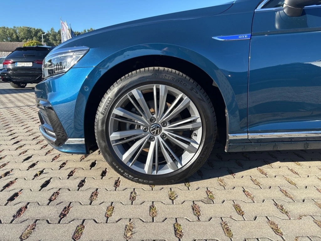 Volkswagen Passat – foto 9