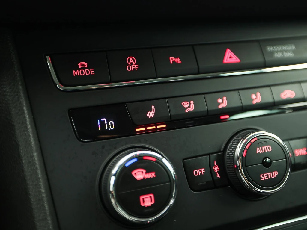 SEAT Leon – foto 10