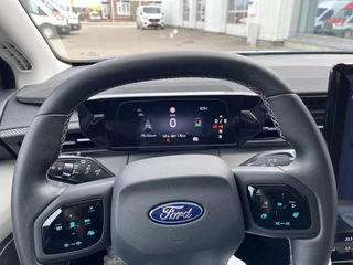 Ford Explorer – thumbnail 11