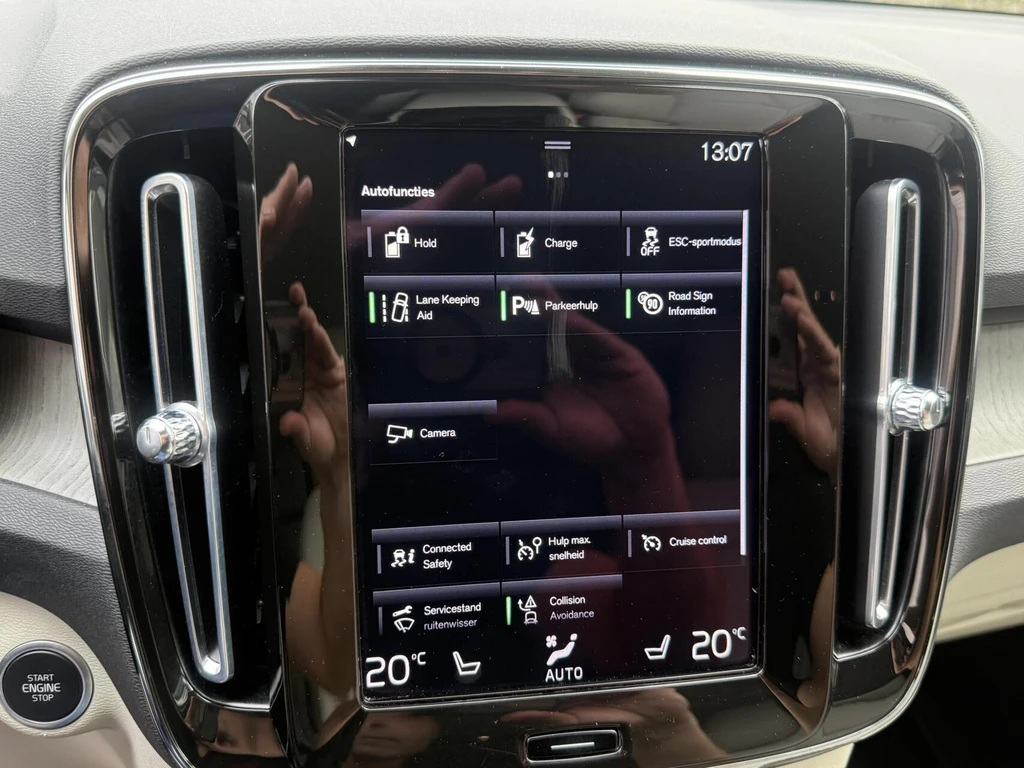 Volvo XC40 – foto 18