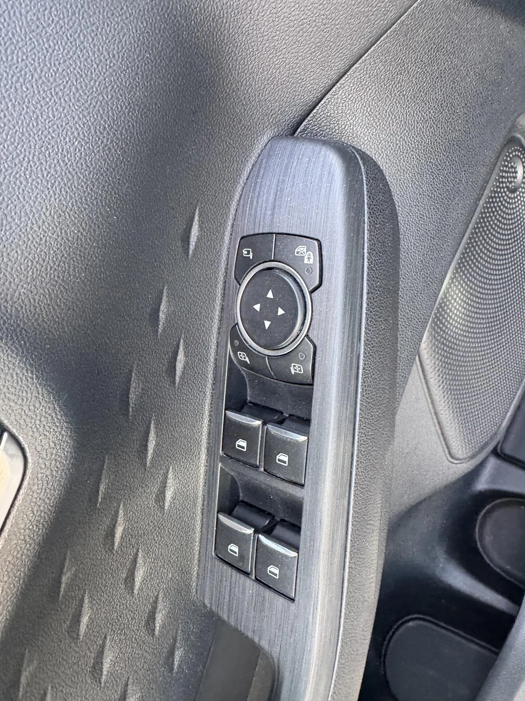Ford Kuga – foto 14