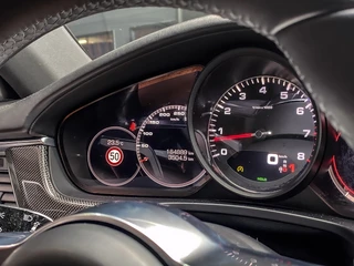 Porsche Panamera – thumbnail 23