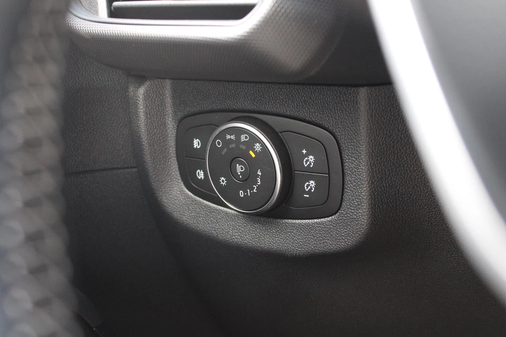 Ford E-Transit Courier – foto 13
