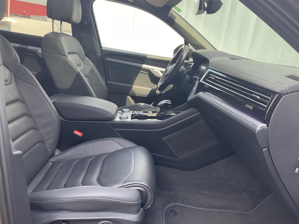 Volkswagen Touareg – foto 10
