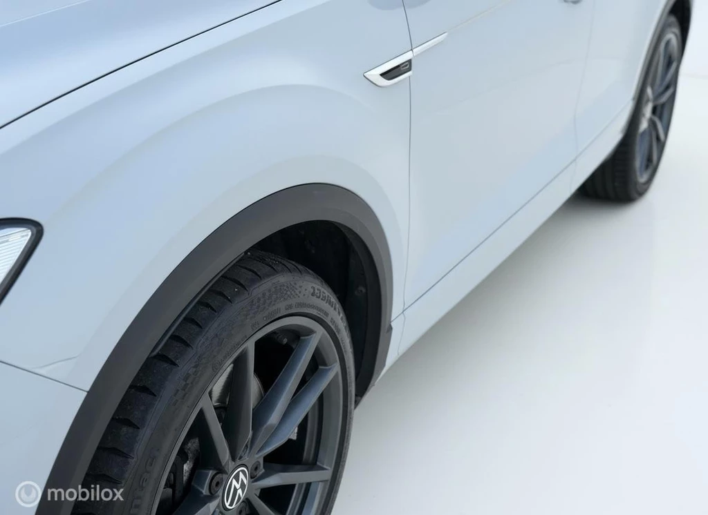 Volkswagen T-Roc – foto 10