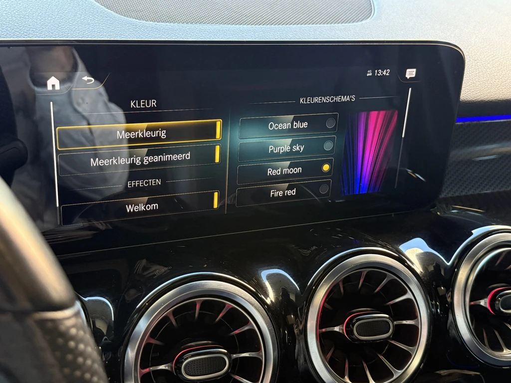 Mercedes-Benz GLB – foto 35