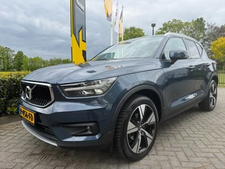 Volvo XC40 – thumbnail 2