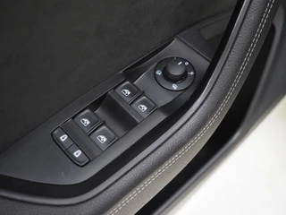 Škoda Superb – thumbnail 18