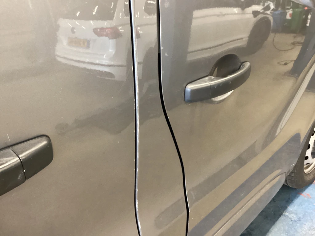Opel Vivaro – foto 44