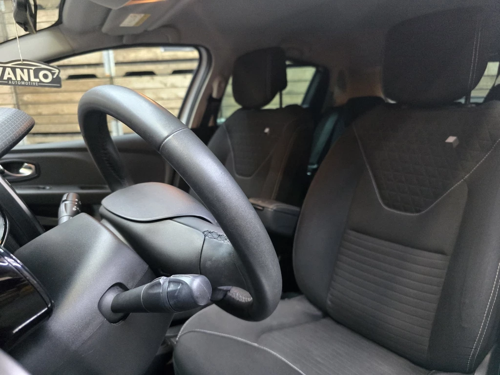 Renault Clio – foto 12