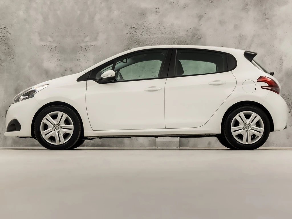 Peugeot 208 – foto 2