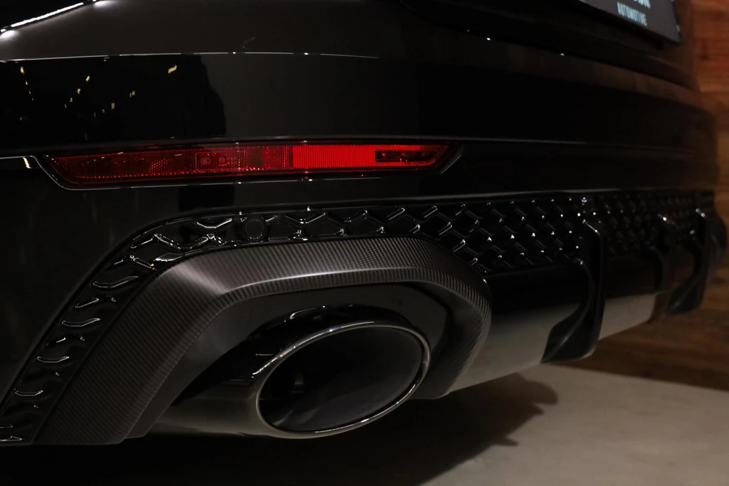 Audi RSQ8 – foto 17