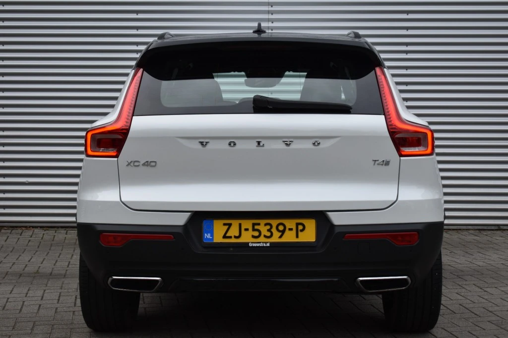 Volvo XC40 – foto 3