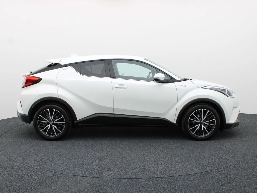 Toyota C-HR – foto 11