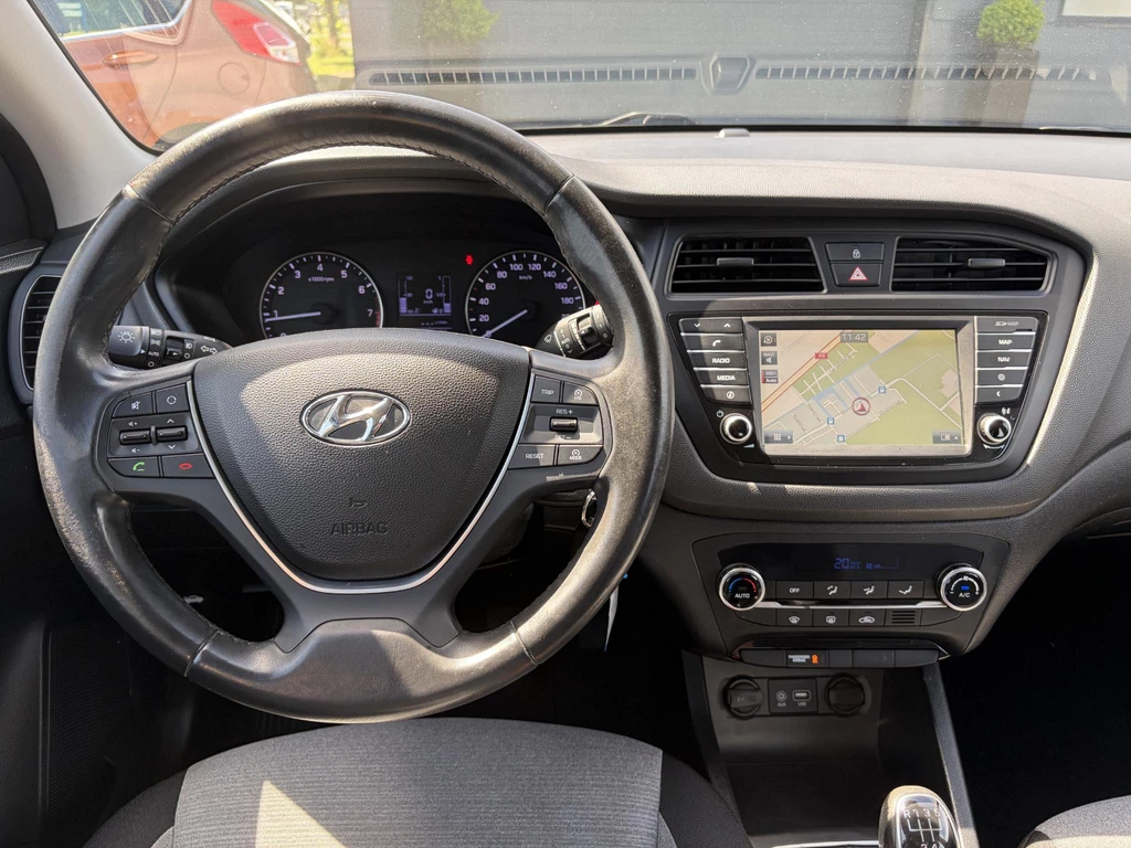 Hyundai i20 – foto 6