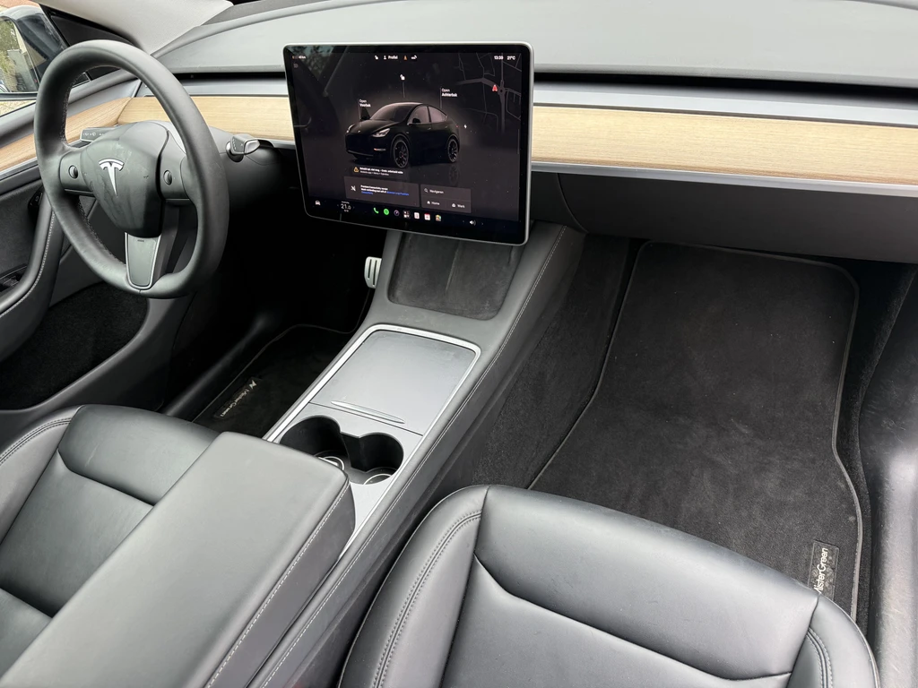 Tesla Model Y – foto 16