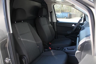 Ford Transit Connect – thumbnail 39