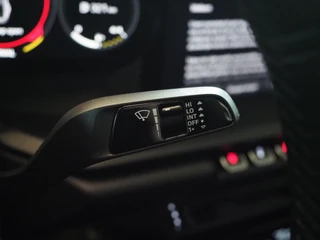 Porsche 911 – thumbnail 38