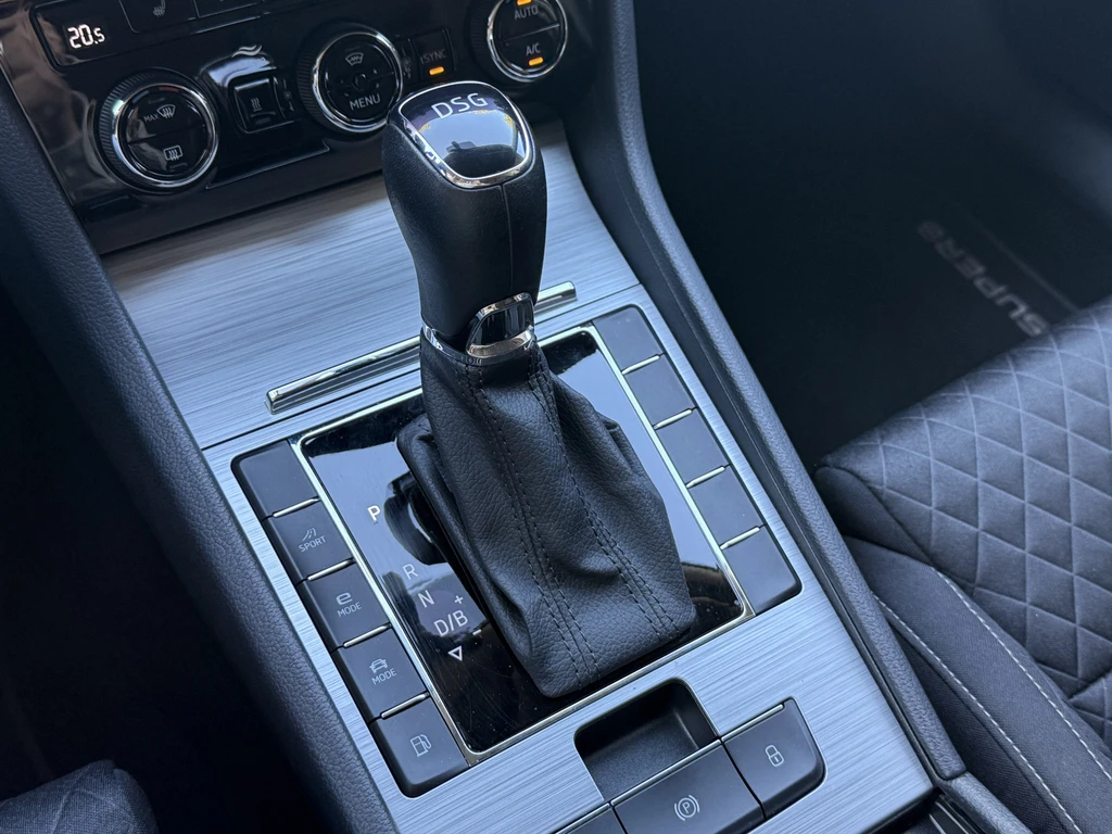 Škoda Superb – foto 30