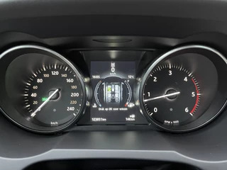 Land Rover Range Rover Evoque – thumbnail 14