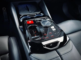 BMW M5 – thumbnail 17