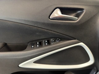 Opel Crossland X – thumbnail 18