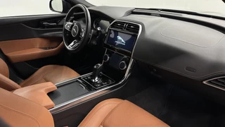 Jaguar XE – thumbnail 19
