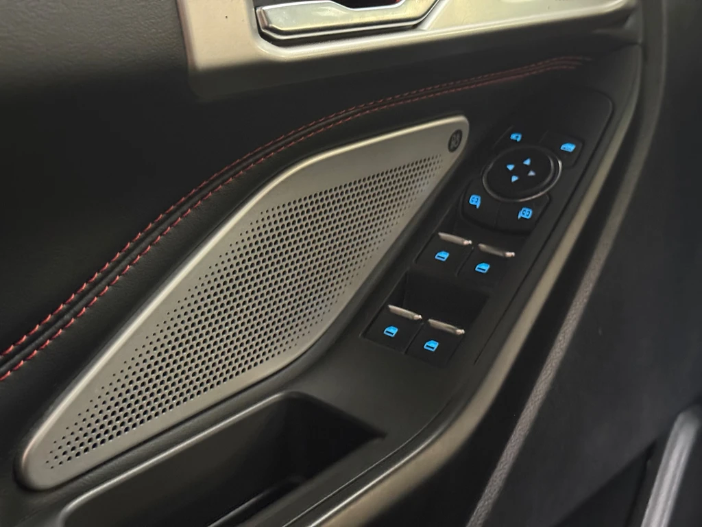Ford Explorer – foto 20